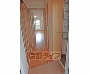 すっきりとした廊下です。