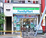 ファミリーマート 石山駅前店まで608m