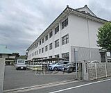 南丹市立園部中学校まで500m 豊かな自然に恵まれた学習環境です