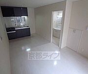 明るい室内ですよ