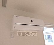 冷暖房ついています