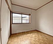 落ち着いた雰囲気のお部屋です