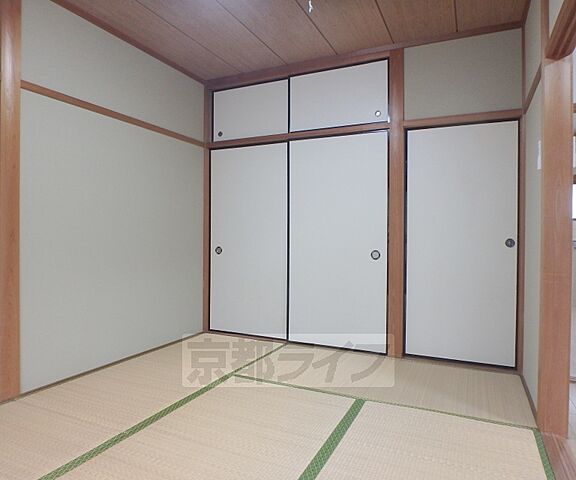 寝室