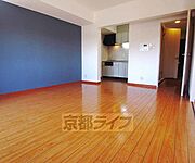 青い壁がオシャレです・