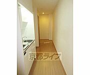 幅のある広い廊下です・