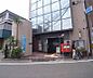 周辺：京都西京極郵便局まで333m 西京極の駅を南に下がったところにございます。