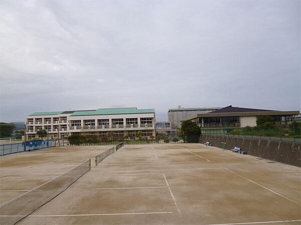 画像18:日立市立泉丘中学校（1412m）