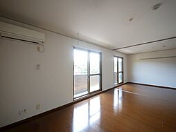 グレースヒルズII 303 3階2LDKのリビング/ダイニング