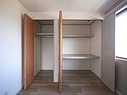 クローゼット（北側洋室5.9帖）