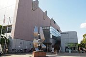 浦安市立図書館当代島分館（340m）