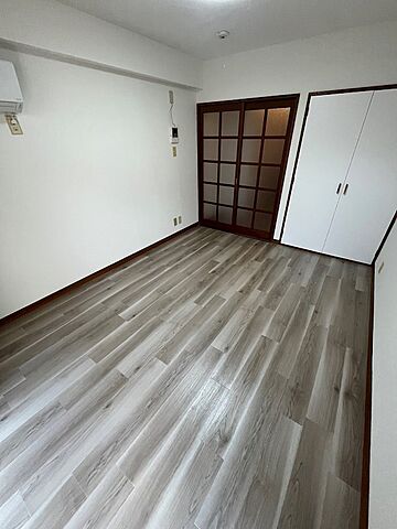 寝室