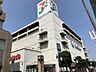 周辺：イトーヨーカドー 綾瀬店（372m）