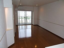 東武伊勢崎線 西新井駅 徒歩5分の賃貸マンション 8階1LDKのリビング/ダイニング