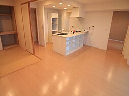 JR常磐線 南千住駅 徒歩5分の賃貸マンション 29階3LDKのリビング/ダイニング