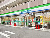 ファミリーマート 保木間五丁目店（485m）