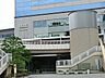 周辺：◇多彩なニーズに応えるスーパーなどの買い物施設が充実。