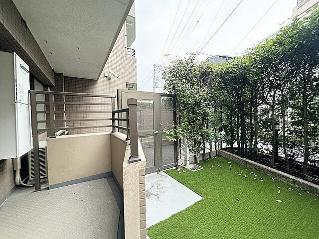バルコニー