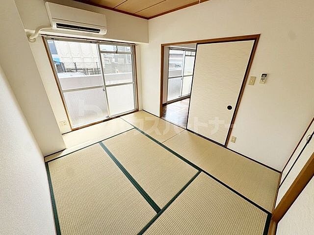 寝室