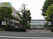 伊丹市立伊丹小学校 817m