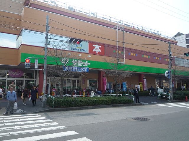 周辺