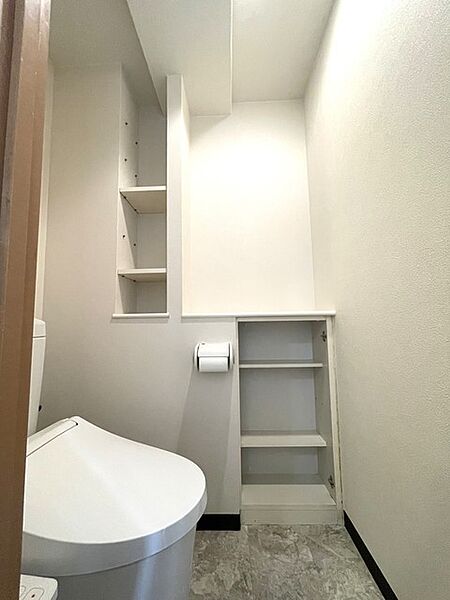 トイレを拡大表示