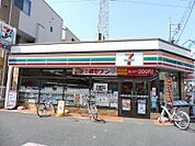 セブンイレブン 足立青井駅前店（107m）