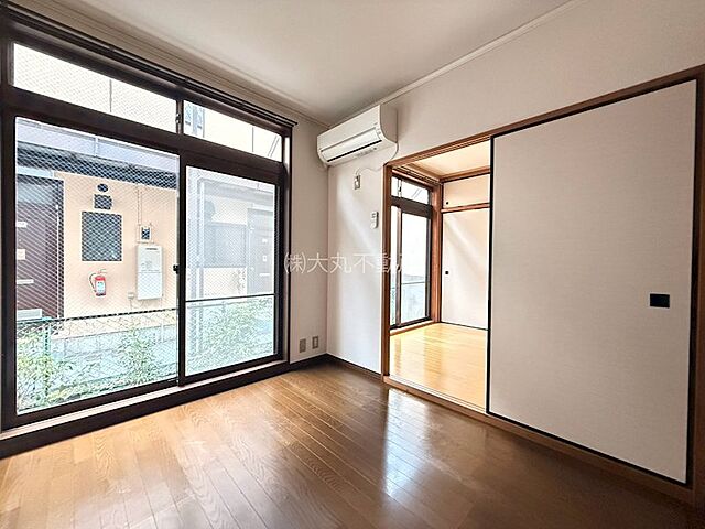 寝室