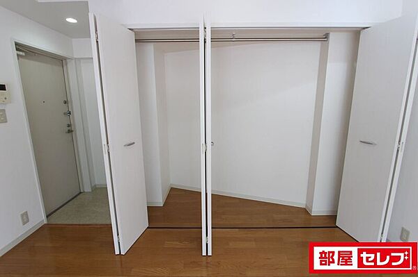 フローラル尾頭橋