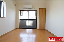 エンルート栄生 2階1Kのリビング/ダイニング