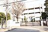 周辺：名古屋市立供米田中学校 487m