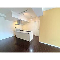 コモレビスクエア名駅北 11階2LDKのリビング/ダイニング