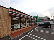 セブンイレブン名古屋戸田駅前店 483m