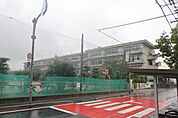 大治町立大治西小学校 698m