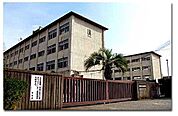 愛知県立五条高校 1907m