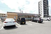 セブンイレブン名古屋草平町店 584m