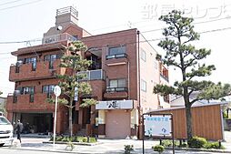 2 / 4