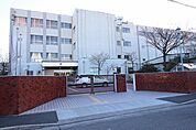 名古屋市立はとり中学校 1310m