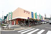 ナフコ熱田店 796m
