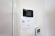 102号室の内装写真参照