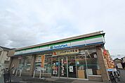 ファミリーマート中川千音寺店 834m