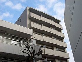 ルミエール本陣  ｜ 愛知県名古屋市中村区本陣通3丁目42（賃貸マンション1K・2階・24.12㎡） その1