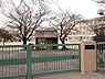 周辺：千種小学校 524m