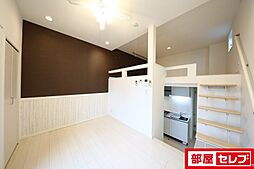 グランディ 2階1Kのリビング/ダイニング