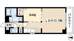 セントラルケーズ 4階