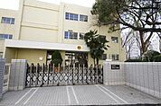 名古屋市立平和小学校 435m