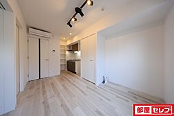 LUORE池下(ルオーレイケシタ) 4階1DKのリビング/ダイニング