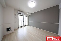 ホワイトメゾン新栄 6階1Kのリビング/ダイニング