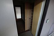2B号室内装写真参照