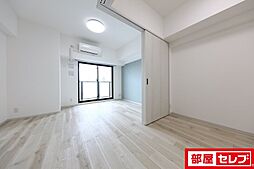 プレイス白壁（旧サーパスフォーシア白壁） 14階1LDKのリビング/ダイニング