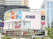 サンドラッグ千種店 810m